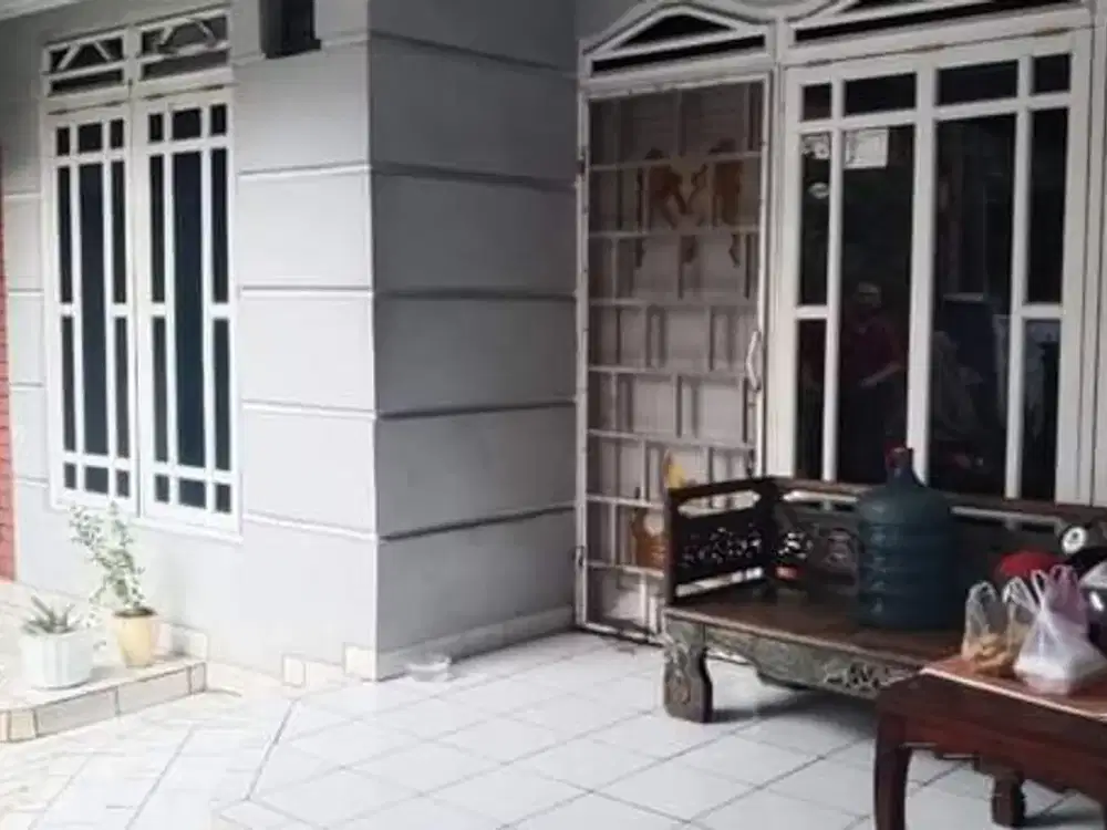 Dijual Rumah Dalam Gang Buat Kosan Di Buaran, Jakarta Timur S5477