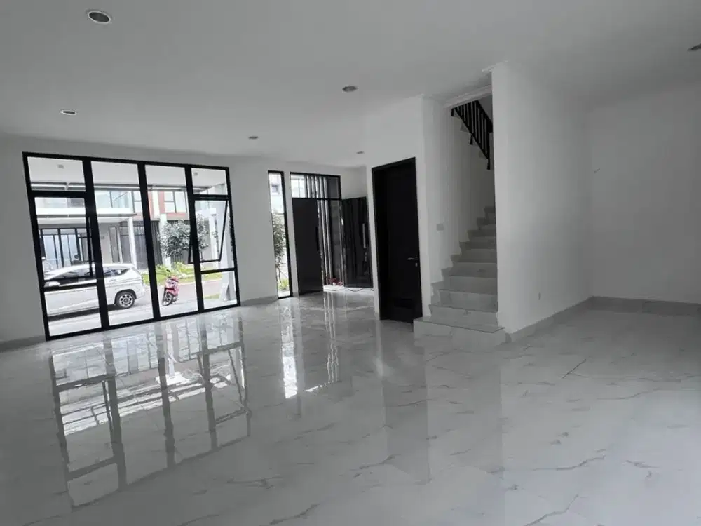 rumah pik2 milenial cluster permata hijau , uk:8x20m2 siap huni..