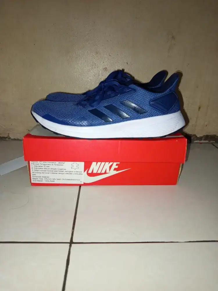 Jual sepatu Adidas