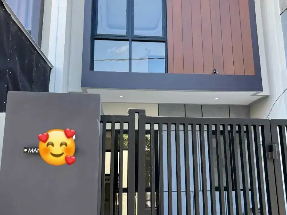 RUMAH MEWAH 2 LANTAI DI MANUKAN SURABAYA BARAT