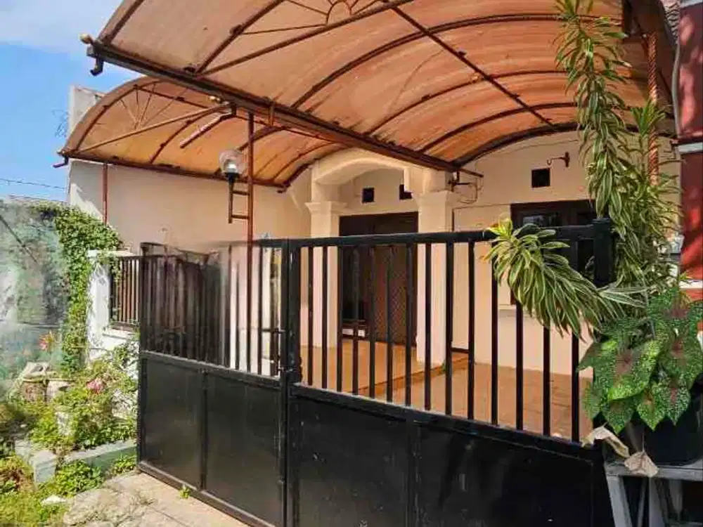 Dijual Rumah Wiguna Selatan dekat UPN Rungkut