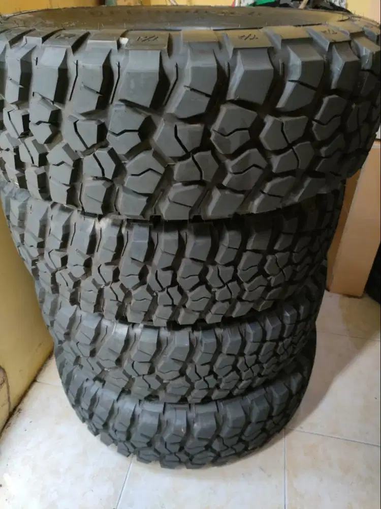 Ban standard jeep rubicon BFG Mud terrain