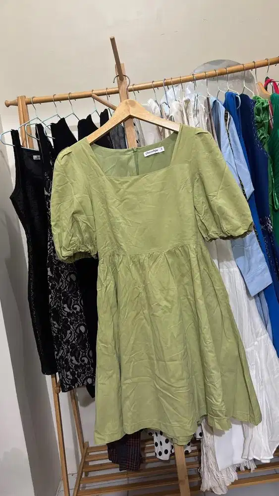 Dress Branded Warna Hijau - Chocochips