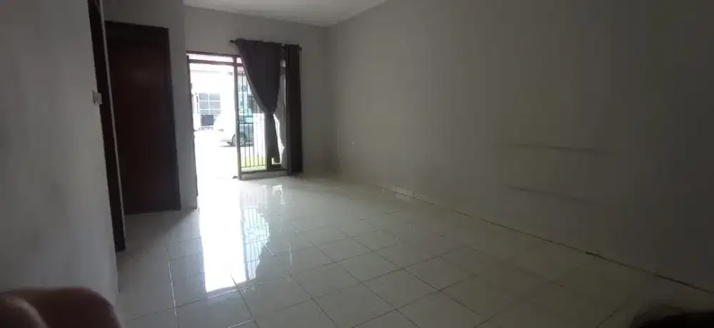 Di Sewakan Rumah Antapani Terawat