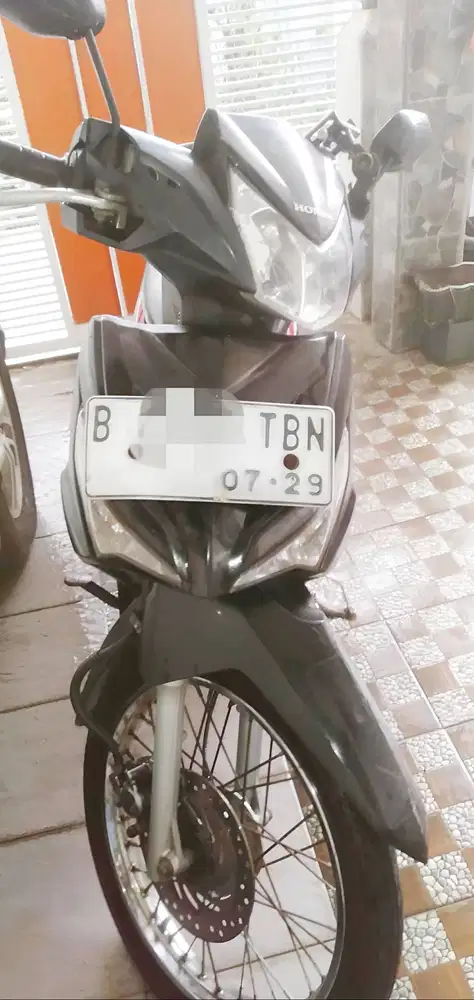 Jual cepat Honda Supra X  FI  Tahun 2014 cc 125, manual