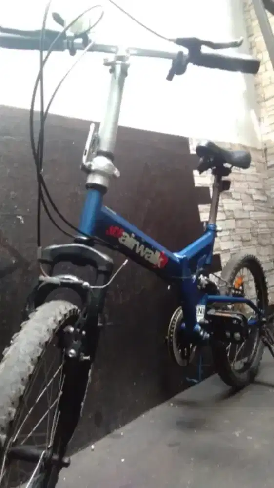 Sepeda Lipat Ace Airwalk Ring 20 Inch