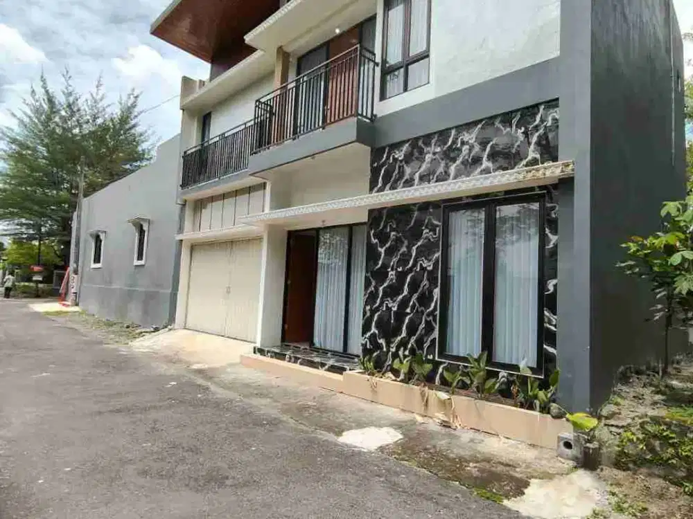 Di jual rumah mewah Kaliurang uii