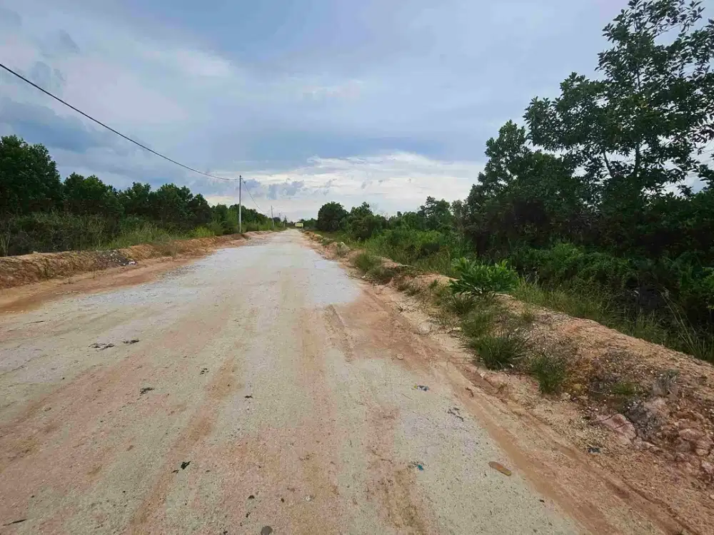 Tanah 30x100, jl. Riau Baru , cocok untuk Bengel Alat Berat.