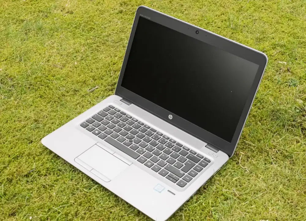 Hp elitebook 840 G3 intel i5 Generasi 6 Ram 8 Ssd 256 Layar FHD mulus