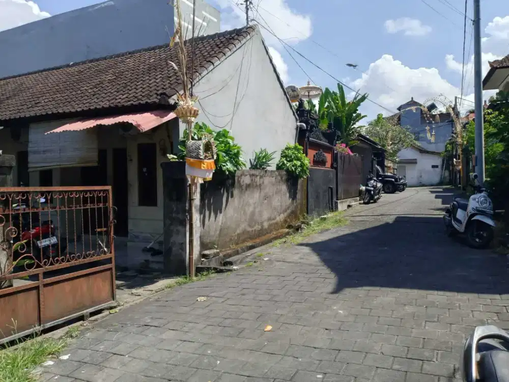 Jual Tanah 1,8 Are ada Kosan 7 Pintu di Dalung Permai