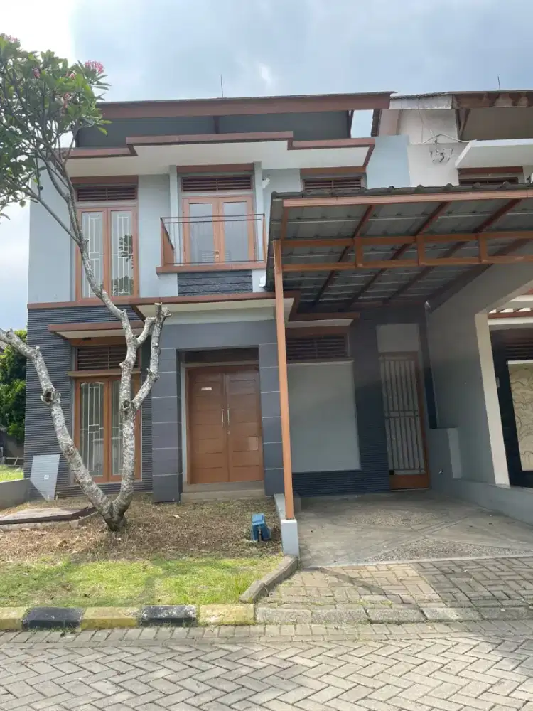 Disewakan rumah di bogor raya lakeside