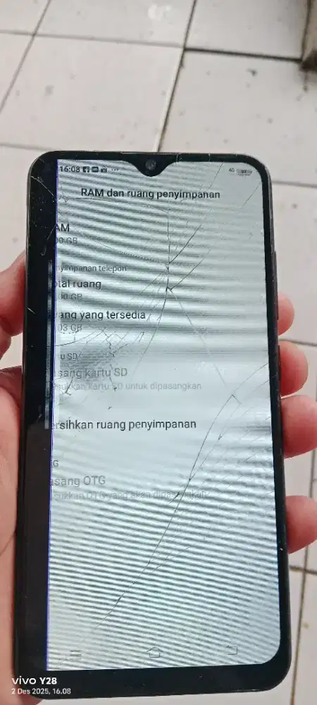 Vivo   y91c   2/32  mnus LCD garis item sma retak normal smua