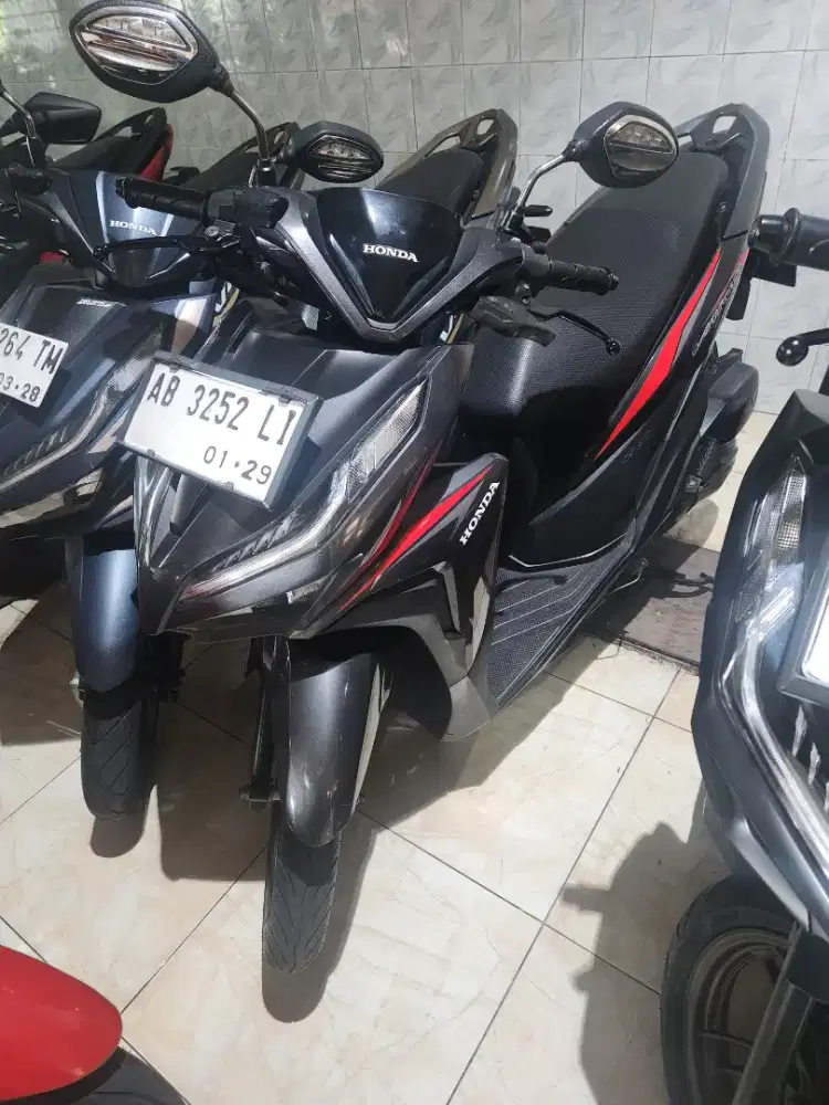 Vario 125 k59 hitam reteng pisah 2019 awal gbm