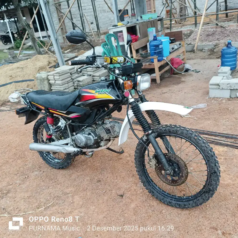 Di jual Honda win 100