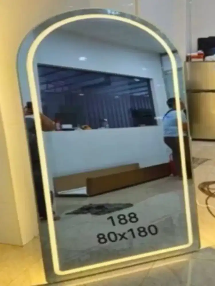 Cermin kaca custom