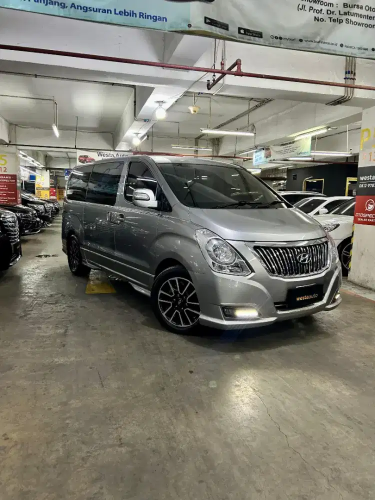 KM 76rb Hyundai H1 2.4 Bensin Royale AT Matic 2018 2017 XG
