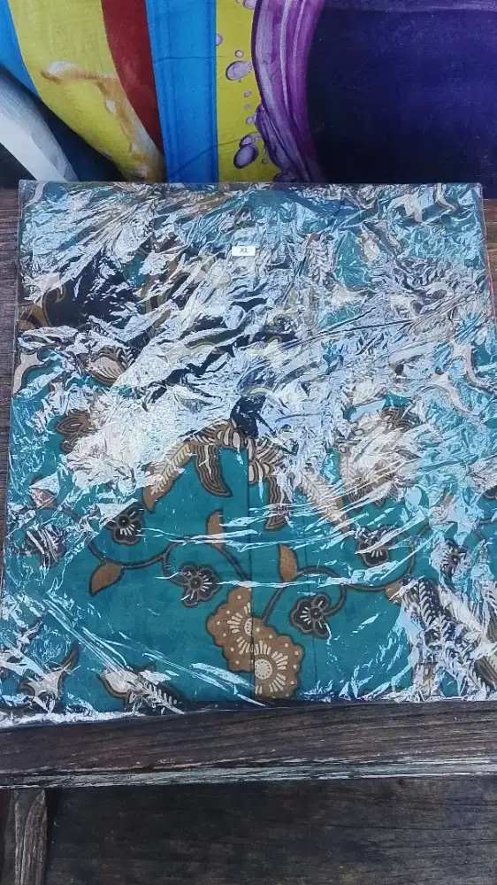 Kemeja batik lengan pendek