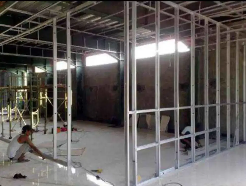Dinding partisi gypsum rangka galvalum