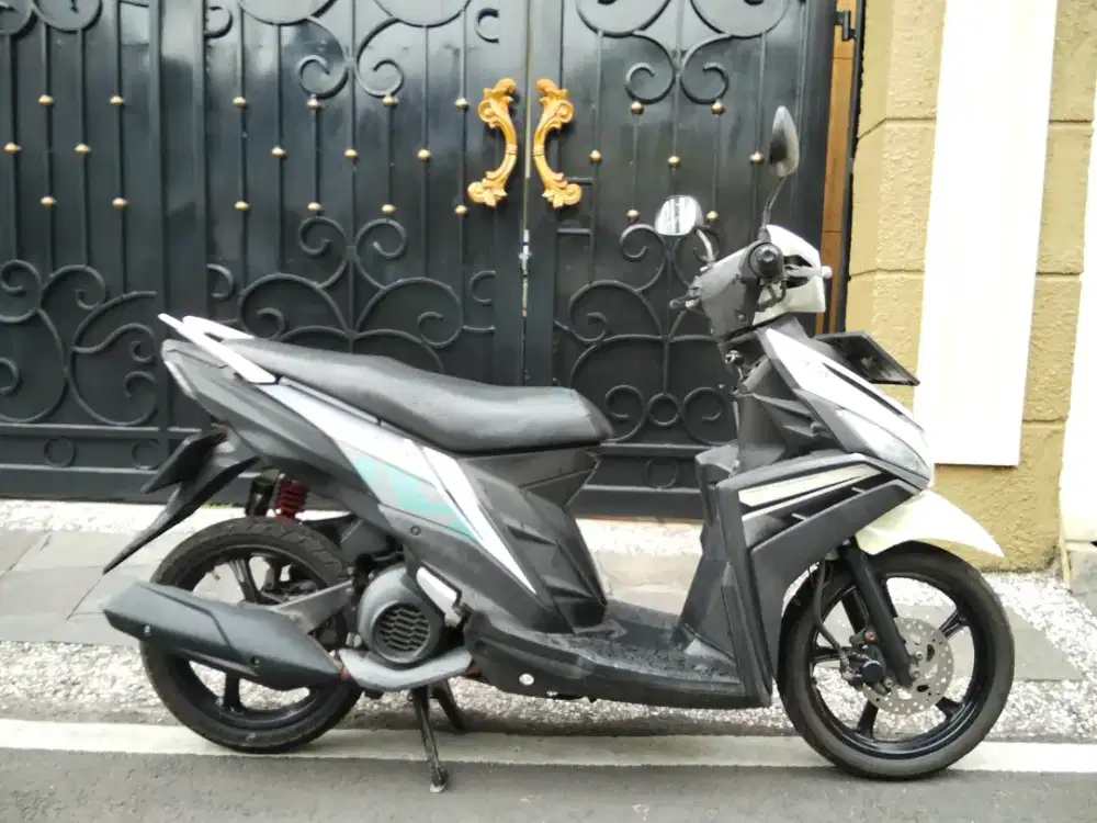 Yamaha Mio M3 125.cc tahun 2018 surat surat komplit