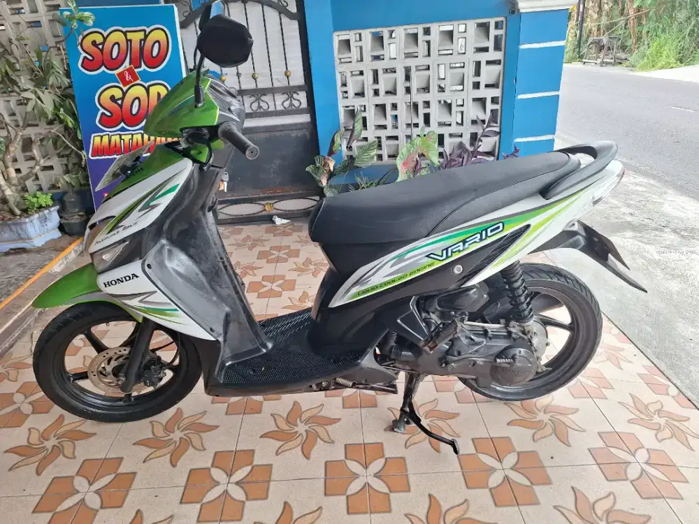 Vario cw 2012 pajak baru bisa cash/kredit syariah angsuran TERMURAH