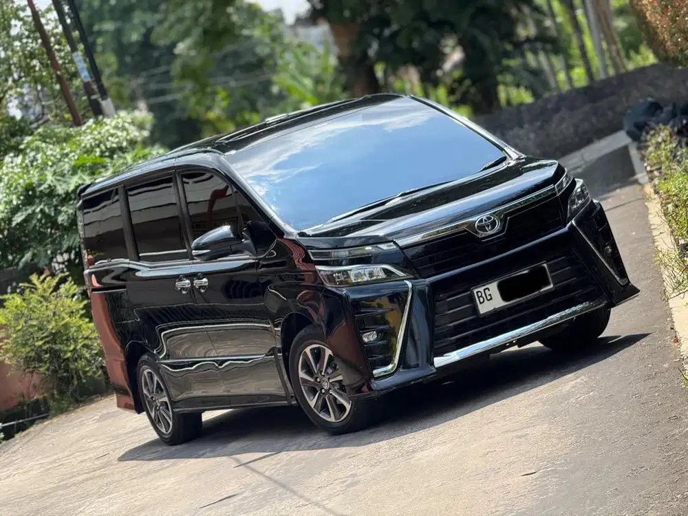 (KM 50 RB)Toyota Voxy 2.0 Matic Bensin BG Kota Tangan Pertama ANTIK