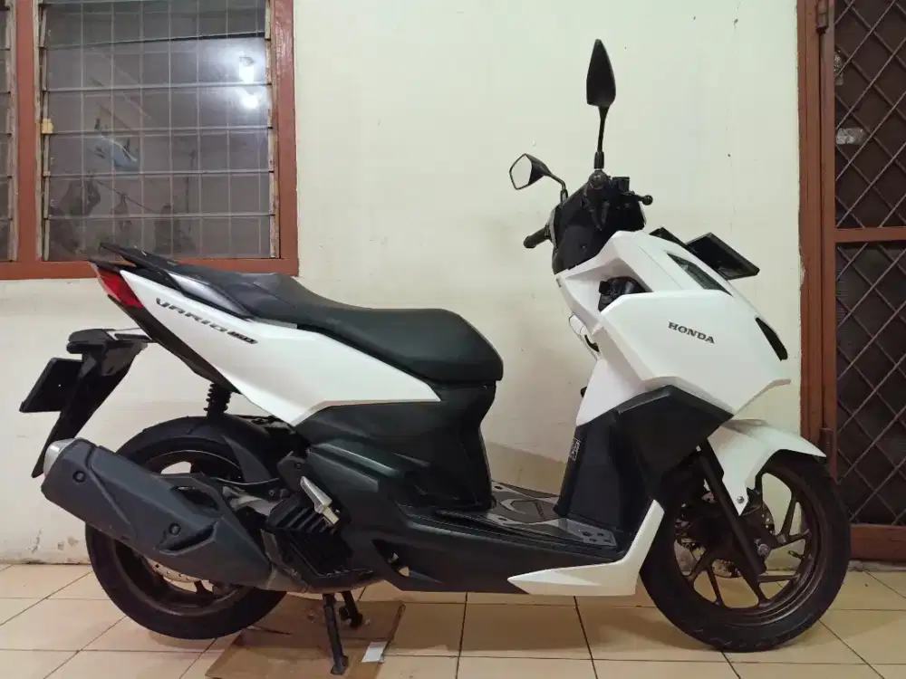 Honda VARIO 160 ABS KEYLESS 2022 Akhir ( ISTIMEWA / LIKE NEW)