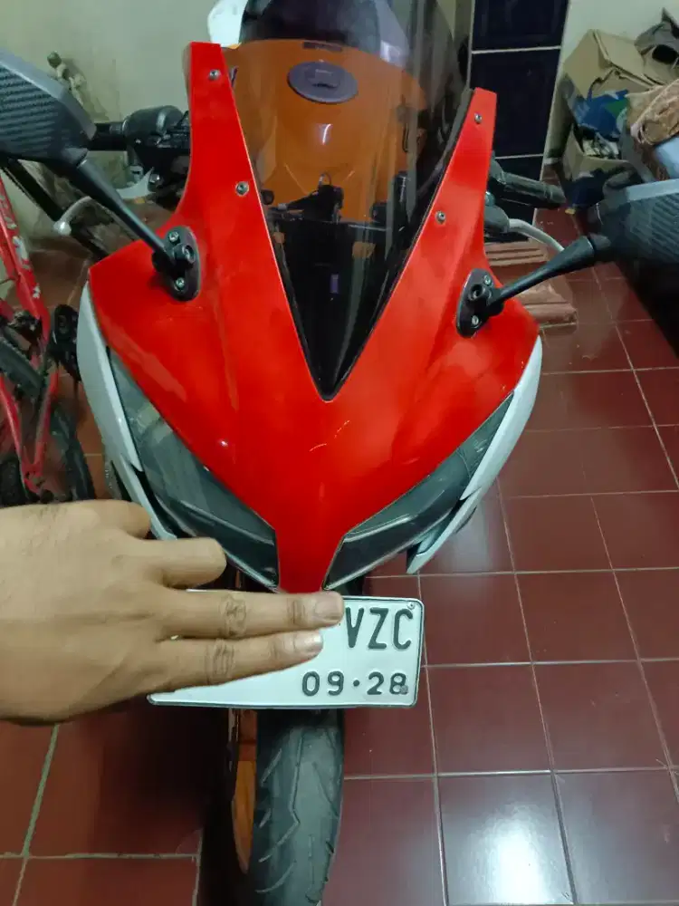 Di jual motor honda cbr150R k45A old