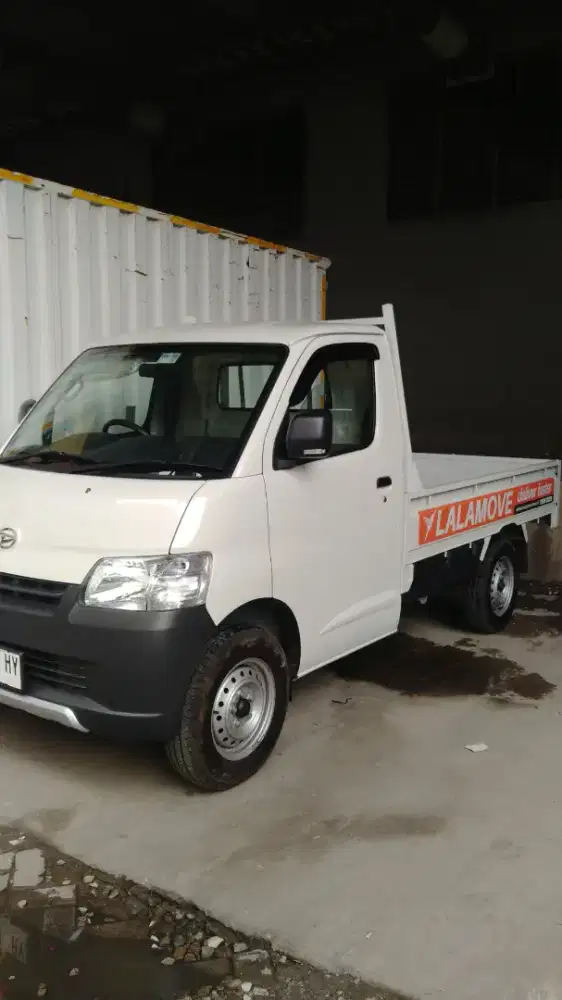 Menyewakan armada Mobil pick up grandmax