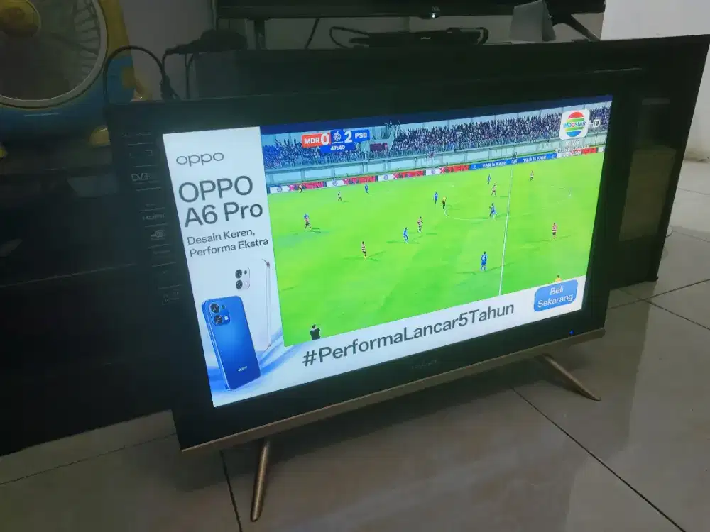 JUAL TV LED ADVANCE 24in digital