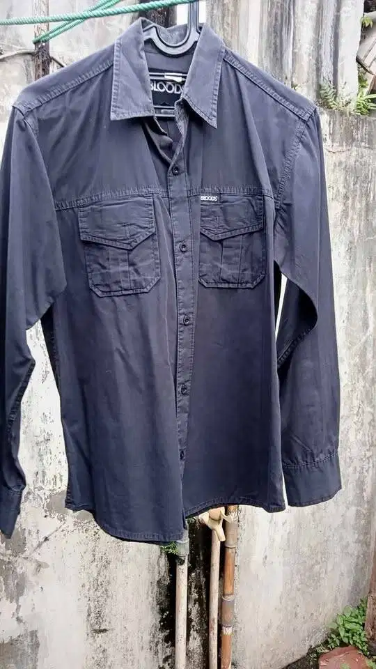 Kemeja Lengan Panjang Hitam Bloods Clothing size M