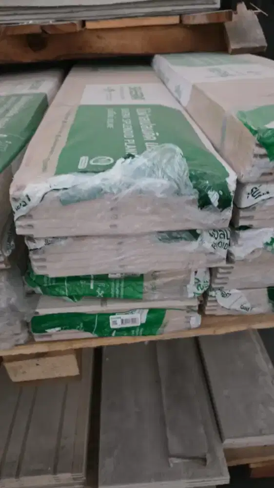 Perusahan bahan bangunan membutuhkan