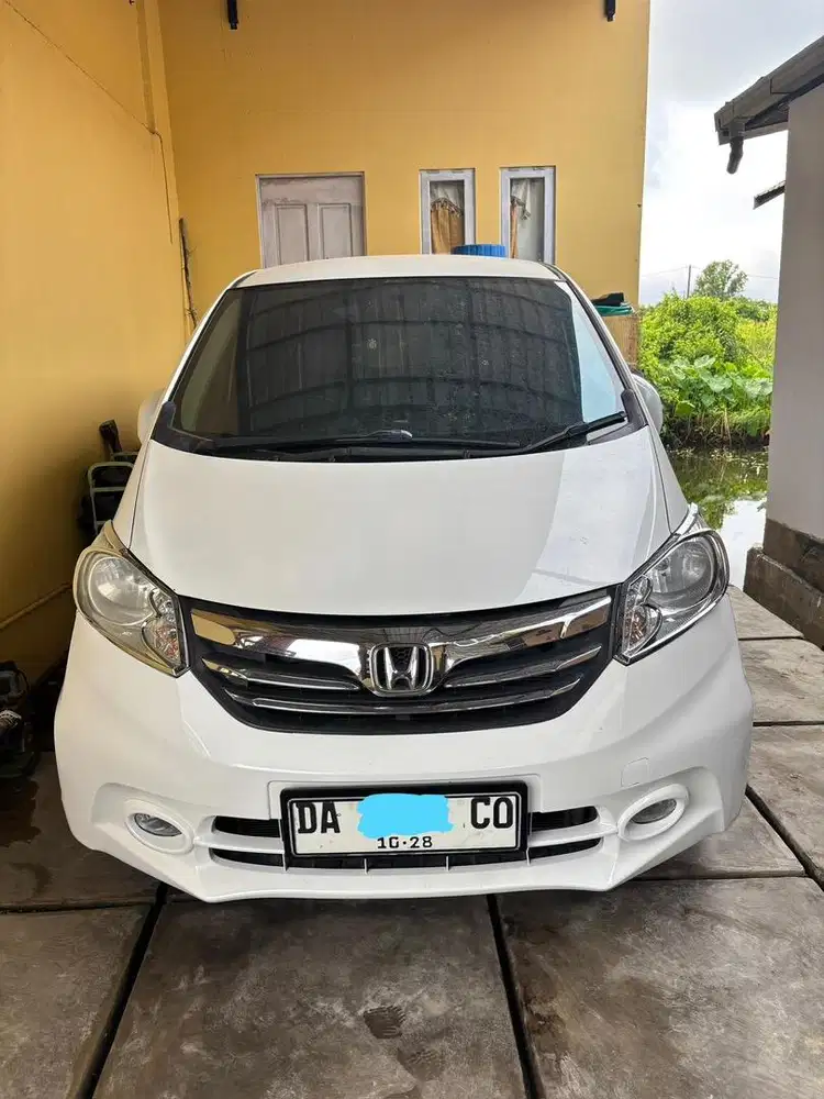 Honda Freed 2013 E PSD