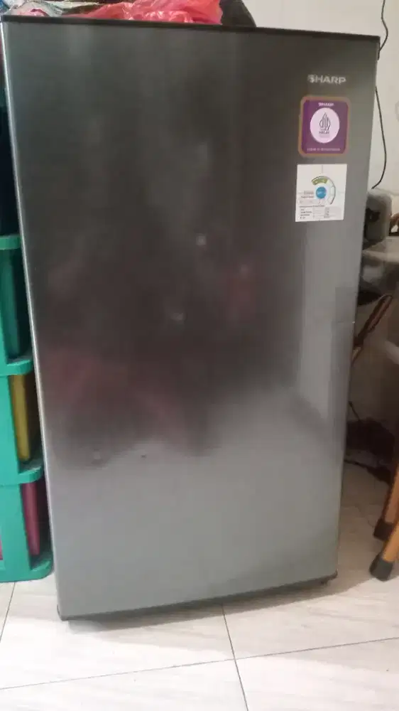 Kulkas SHARP SJ-N162