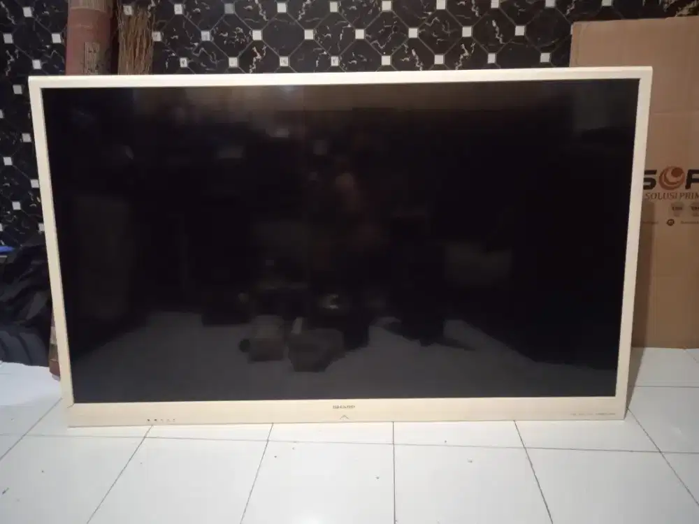 LCD Sharp Aquos 60 inc