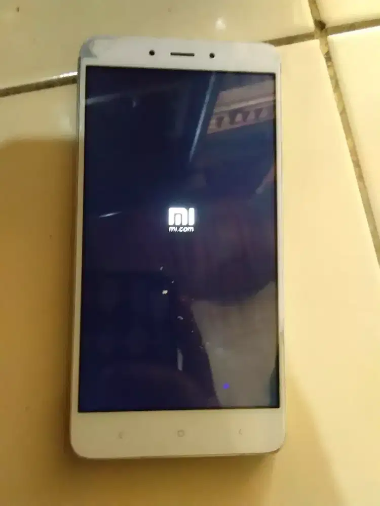 Dijual hp xeomi note 4x