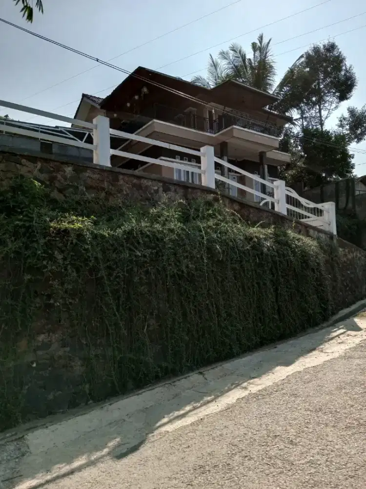 Dijual cepat Rumah villa view pegunungan