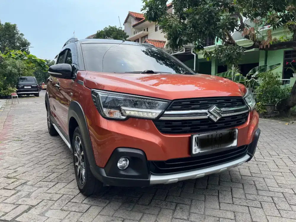 SUZUKI XL7 ALPHA MATIC 2022 ORANGE READY