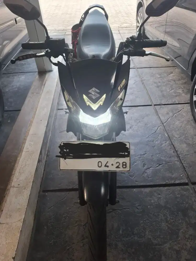 Satria FU 150 black predator 2017