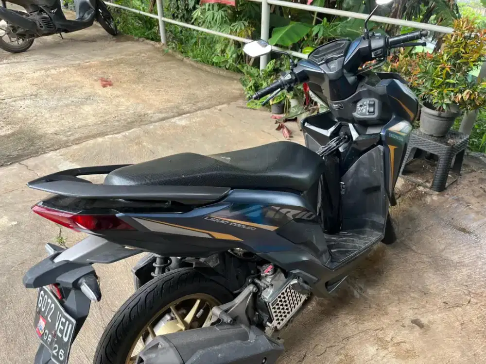 Vario 125 iss cbs