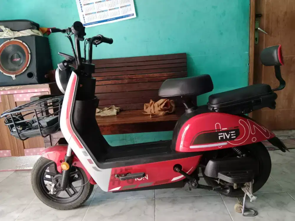 Sepeda listrik masih bagus