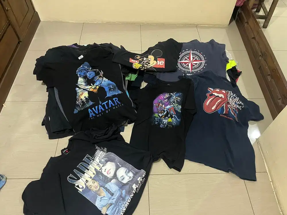 Borongan kaos atau satuan boleh