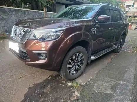 Nissan Terra VL
