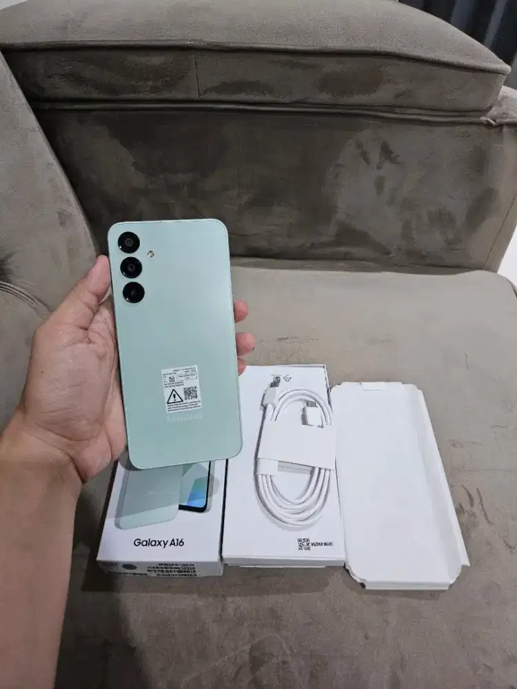 Samsung galaxy A16 8/128gb mulus