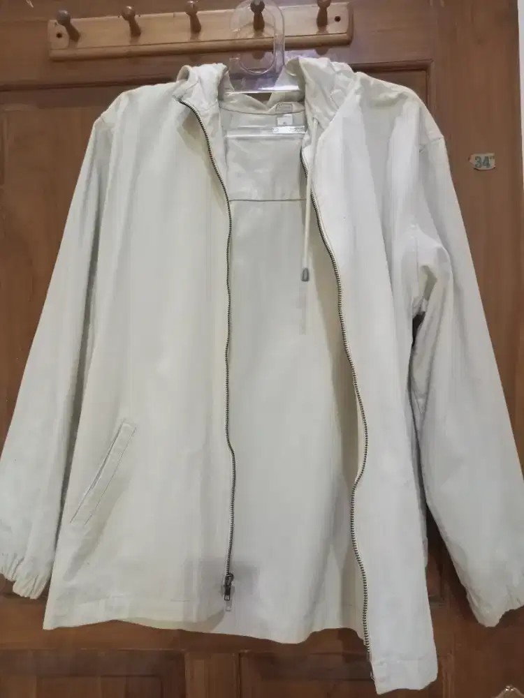 Sale jaket pria broken white tebal bagus murah aja
