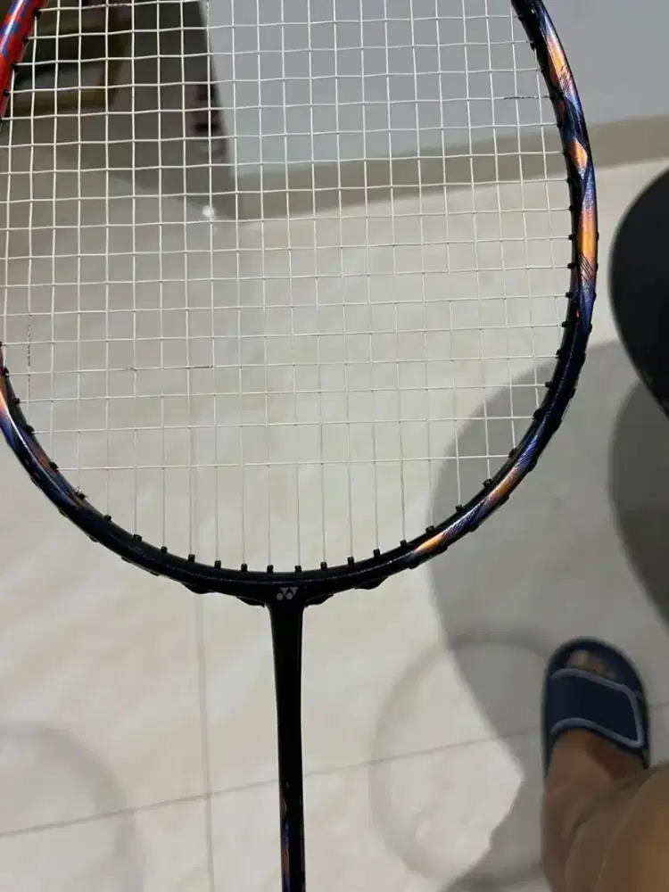 raket bulu tangkis yonex astrox 77 pro japan edition