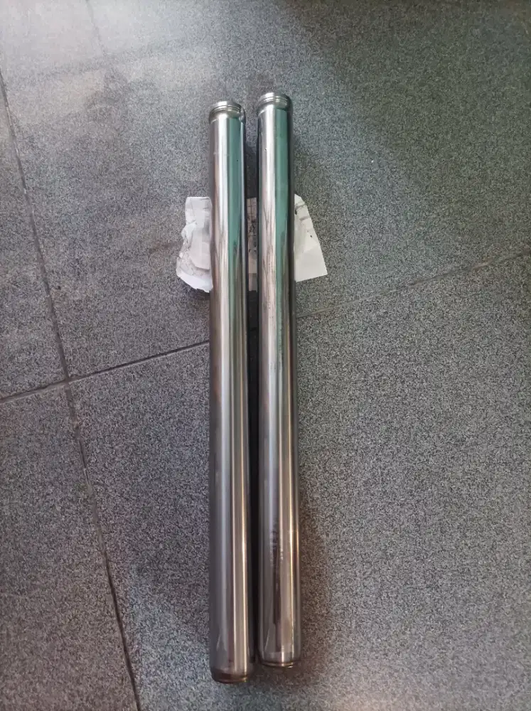 arm shock breaker vario kondisi Masih bagus sepasang original honda