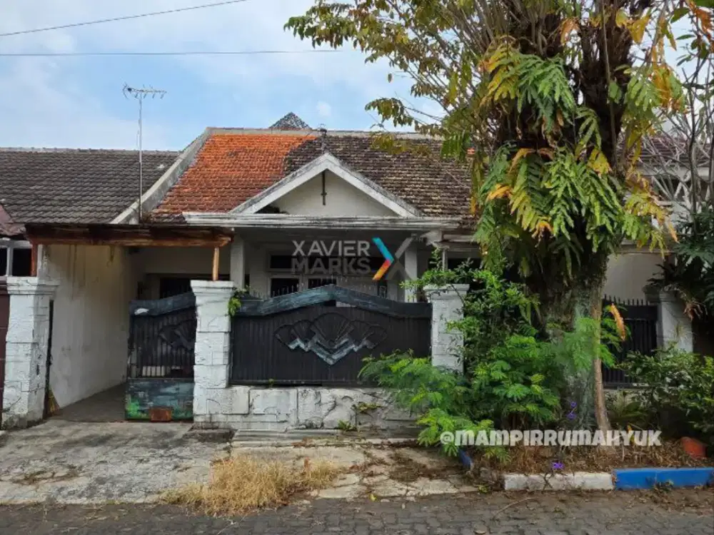 Rumah siap huni di PBI Araya Blimbing Malang