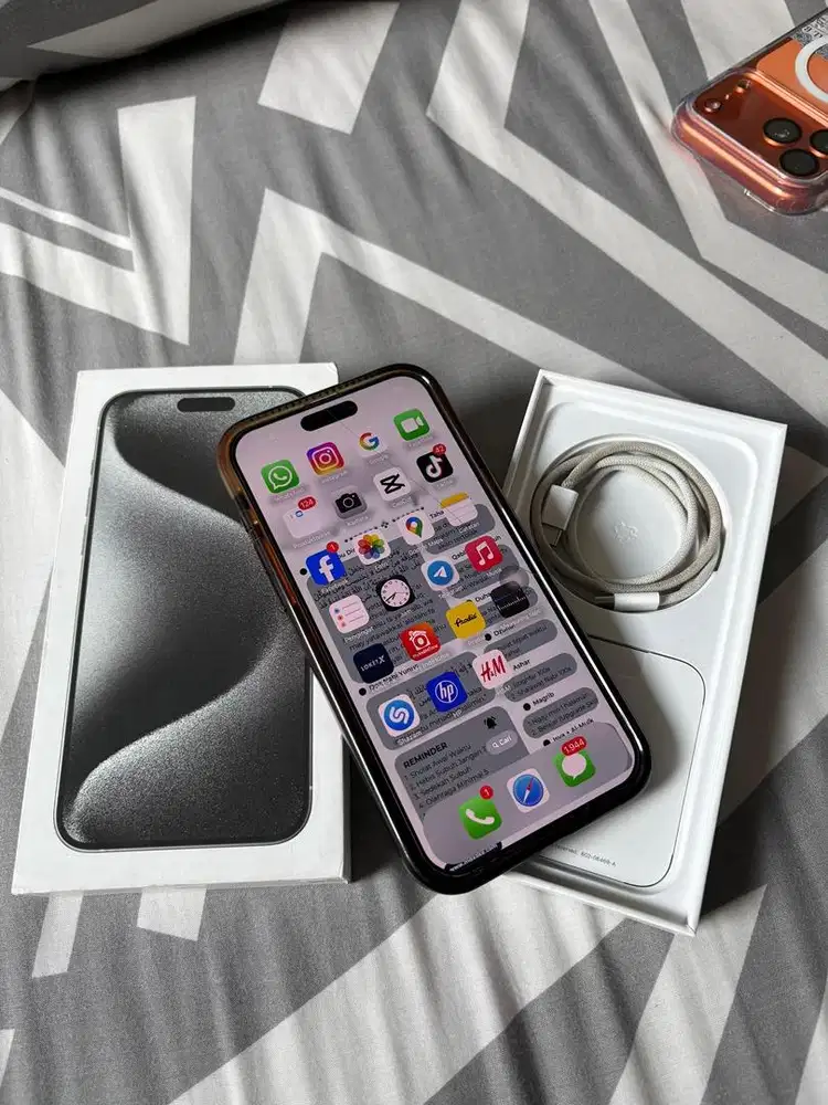 JUAL HP IPHONE 15 PROMAX IBOX 1TERA LIKE NEW