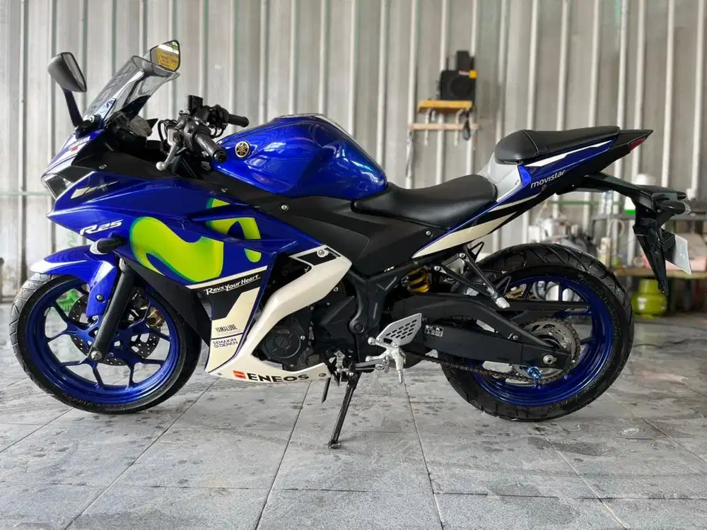 Yamaha yzf-R25 250cc
