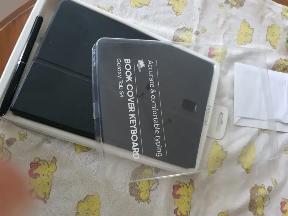 Book Cover Keyboard SAMSUNG Galaxy Tab S4 10.5 2018 Original 100%